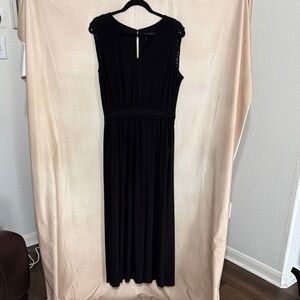 Black Sleeveless Dress w/Crochet Cap Sleeves